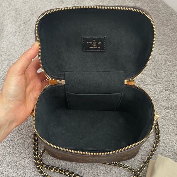 Louis Vuitton Vanity Pm - Picture 8 of 10